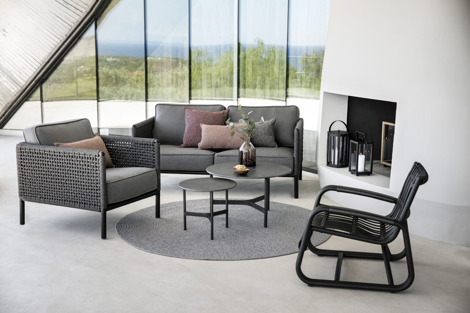 Curve Lounge Chair - Smuk Living