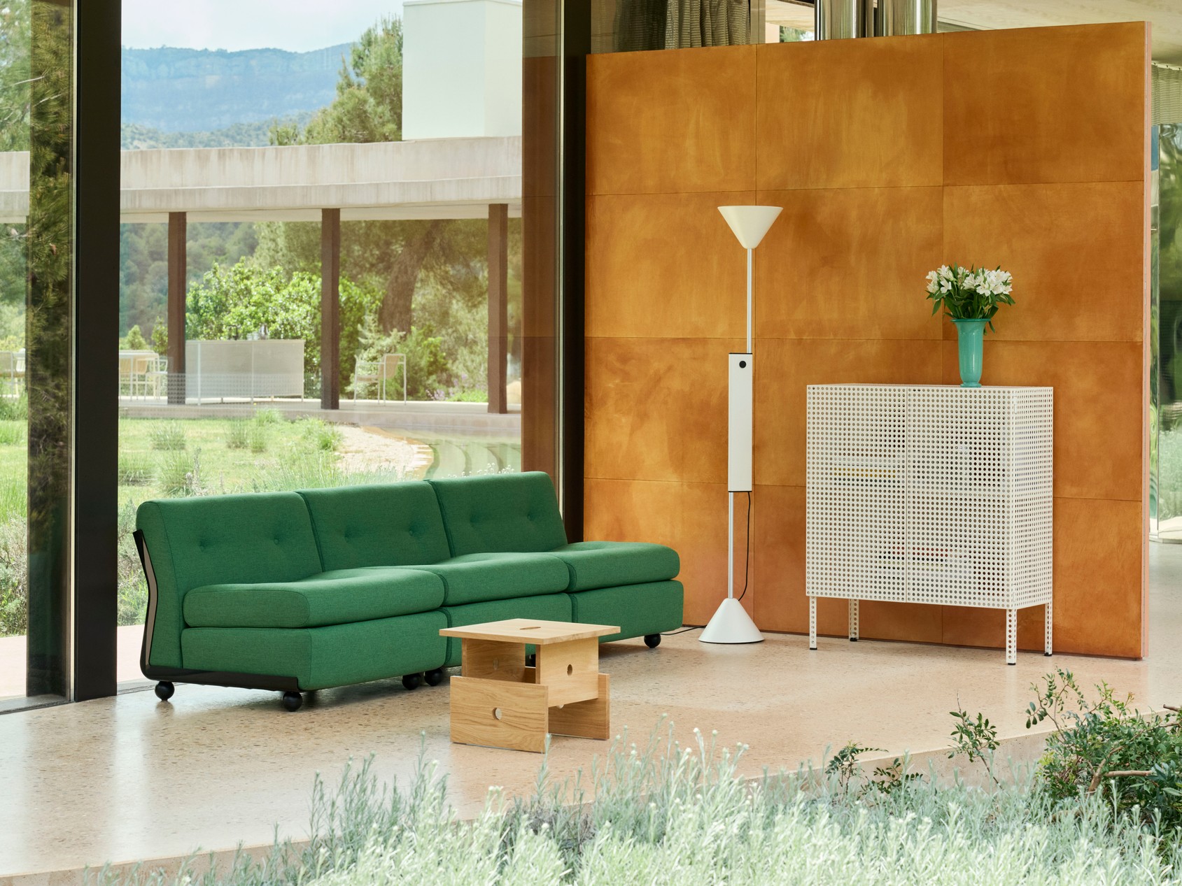 Twist Floor Lamp - Cream White - Image 9