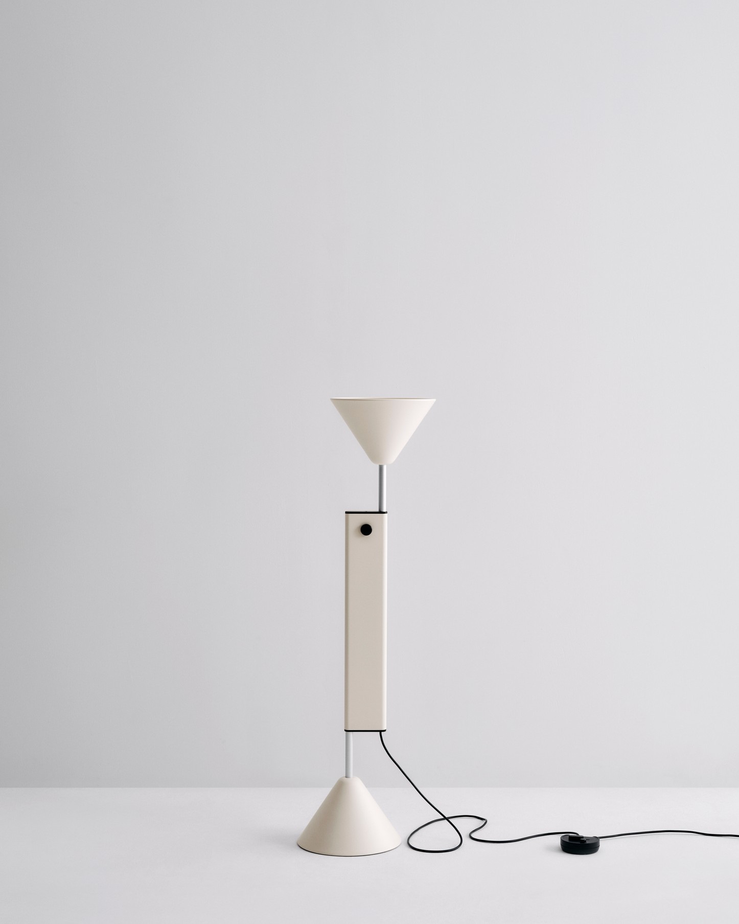 Twist Floor Lamp - Cream White - Image 4